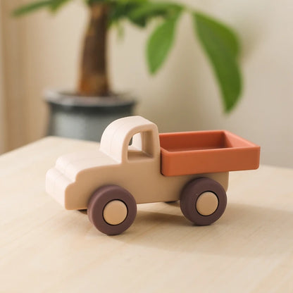 Food Grade Silicone/Wood Car